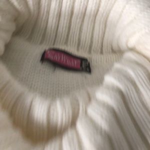 Acrylic USA made long sweater